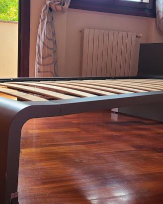 Letto singolo di design