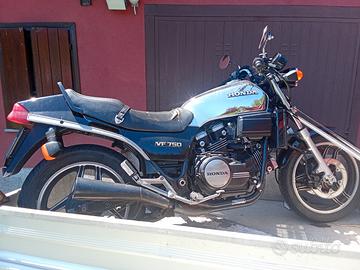 Honda VF 750