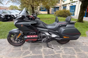 Honda GL 1800 Gold Wing DCT BAGGER