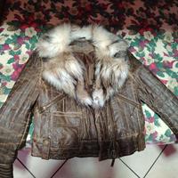 giubbotto guess con pelliccia sintetica 