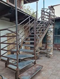 Scala in ferro zincato