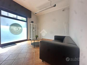 LABORATORIO A MODENA