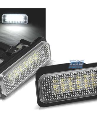 LUCI TARGA A LED MERCEDES W211 W219 R171 W203 KOMB