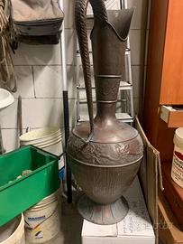 Grande vaso in rame o ottone