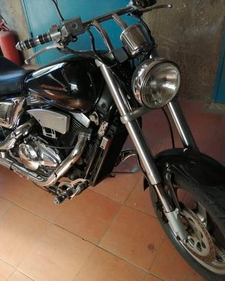 Suzuki VZ Marauder 800