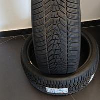 2 Pneumatici invernali Hankook 255/35/21