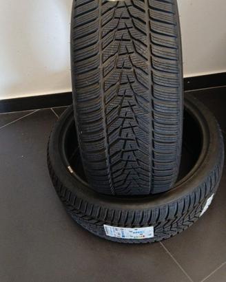 2 Pneumatici invernali Hankook 255/35/21