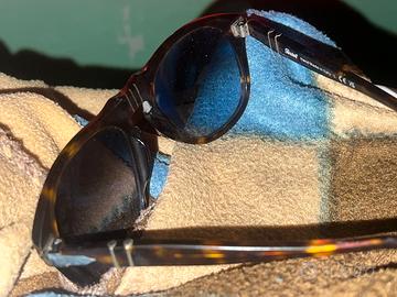 Persol