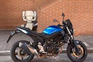 Suzuki Sv650 ABS del 2017 - pronta all'uso