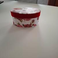 Scatola portagioie o scatola decorata nuova