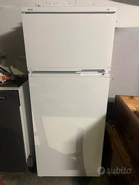 Frigorifero 140 x 55 x 55