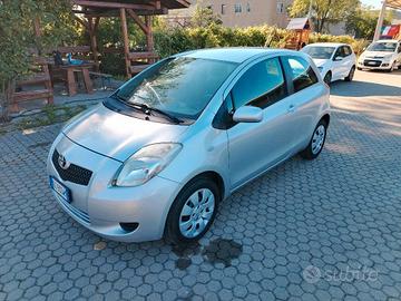 Toyota Yaris 3 Porte 1.0 Sol 3p