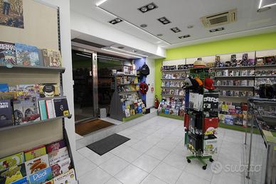 Locale Commerciale su due livelli - Cagliari