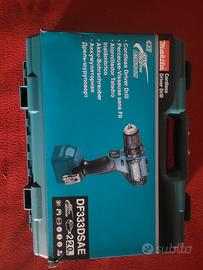 Avvitatore Makita modello DF333SDAE