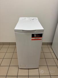 Lavatrice carico alto Indesit