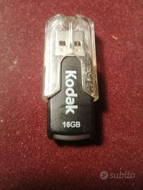 CHIAVETTA USB KODAK 26 GB CON BASI DA A A Z