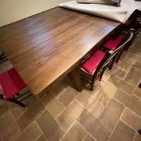 Tavolo e panca in legno massello