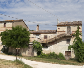 Casa colonica , casale ,rustico