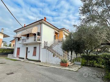 Casa con 2 appartamenti centro Portogruaro