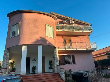 Appartamento in villa zona molara