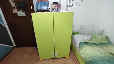 cameretta usata tenuta bene