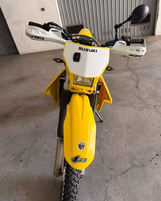 Suzuki drz 400