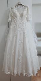 Abito da sposa + velo + cuscino fedi
