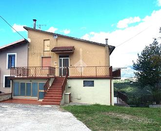 CASA DI CORTE A PALIANO