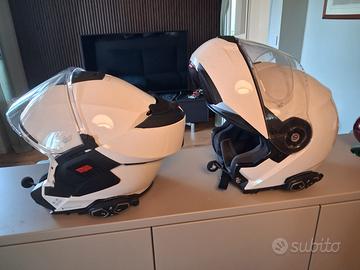 Coppia caschi moto