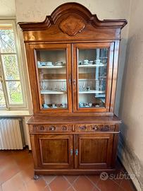 Credenza dell’800 in noce
