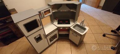 Cucinett a giocattolo per bambini