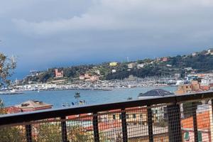 Quadrilocale Varazze Centro Vista Mare