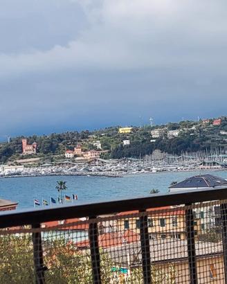 Quadrilocale Varazze Centro Vista Mare