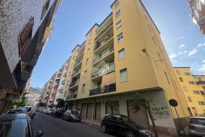 3 LOCALI A CORIGLIANO-ROSSANO