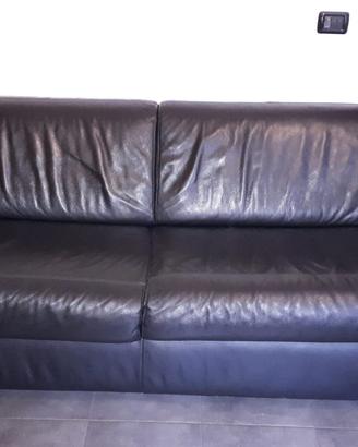 divano letto vera pelle colore nero