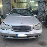 Ricambi Mercedes-Benz C220 CDI SW 143cv del 2002