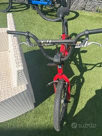 Bmx  b twin wipe