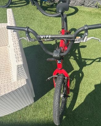 Bmx  b twin wipe
