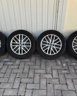 Cerchi in lega 15 originali Kia Rio 2017 185/65-15
