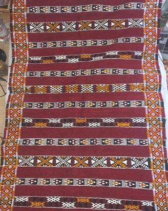 Tappeto tradizionale del Atlas Marocchino fatto a 