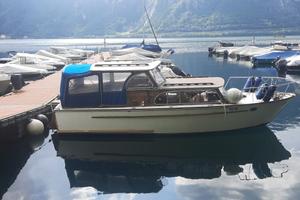 Barca d’epoca in legno 8.2m -volvo penta -10 posti