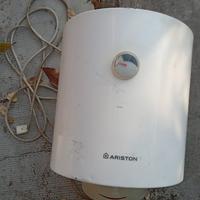 Scaldabagno Ariston