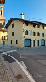 Ampio e luminoso ufficio