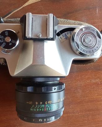 Macchina fotografica analogica