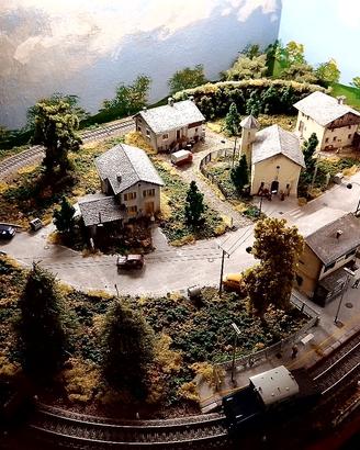 plastico ferroviario,reni lima, trenini elettrici 
