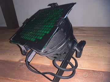 Faretti ed effetti luce alogeni