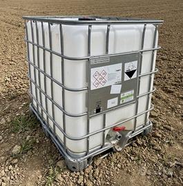Cisterne/Serbatoi 1000L con gabbia metallica