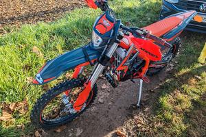 Beta Xtrainer 300 2T MY2025