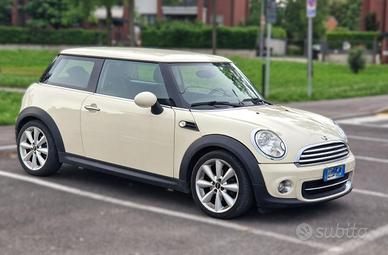MINI Cooper 1.6 16V Cooper