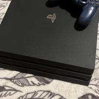 Ps4 Pro 1TB nera